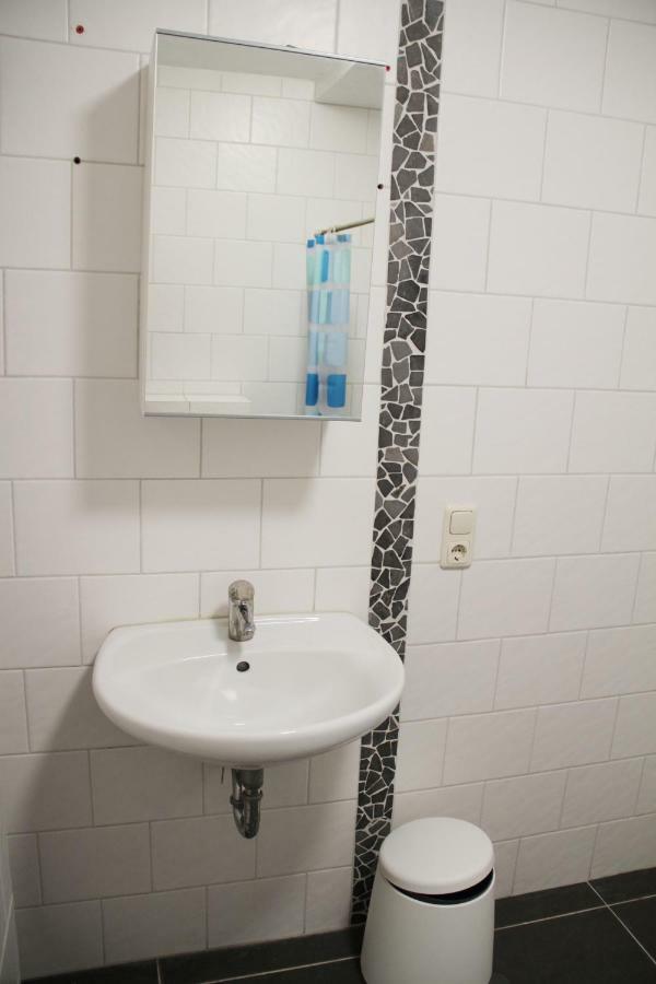 Monteurwohnung Satzvey เมเคอร์นิค ภายนอก รูปภาพ