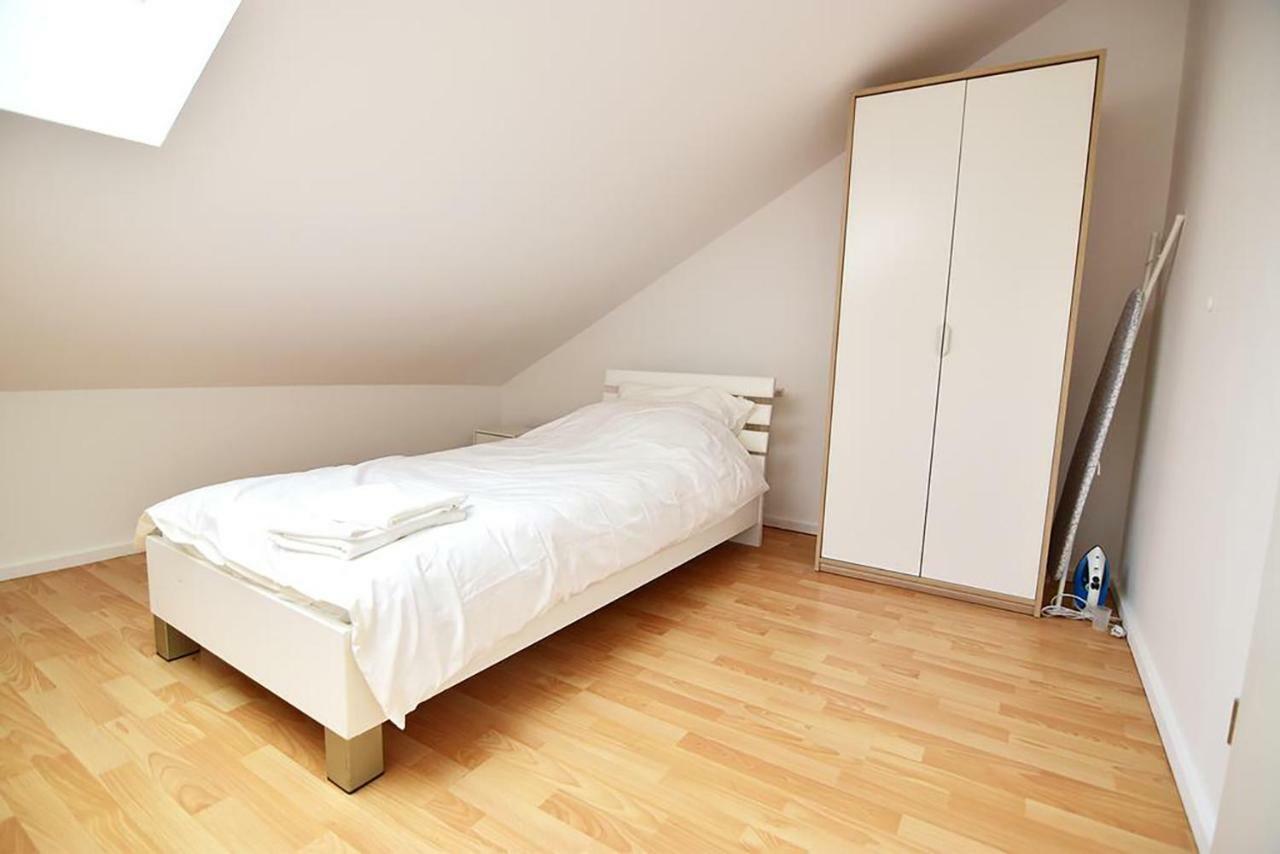 Monteurwohnung Satzvey เมเคอร์นิค ภายนอก รูปภาพ