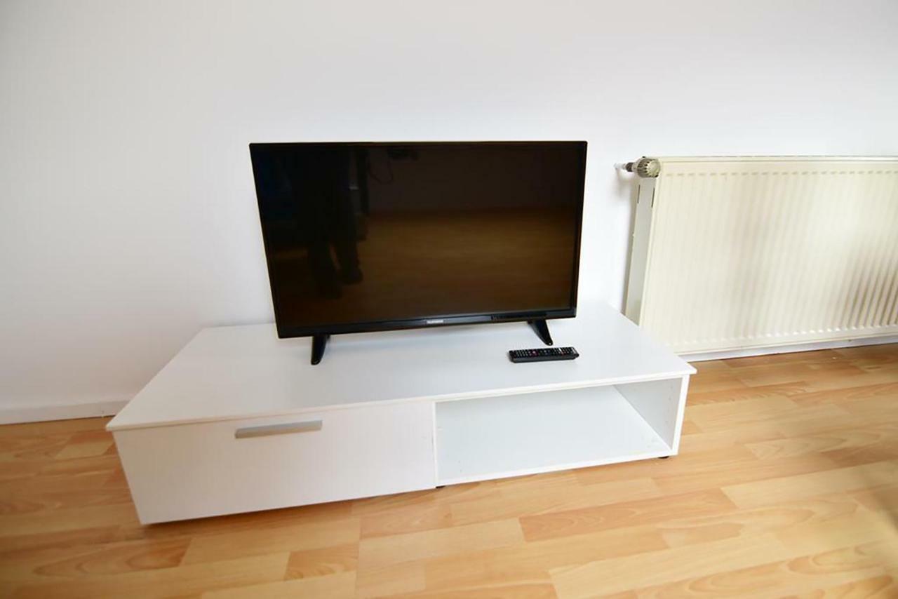 Monteurwohnung Satzvey เมเคอร์นิค ภายนอก รูปภาพ